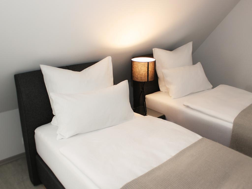 Apartments Im Chateau D'Esprit Hoehr-Grenzhausen Room photo